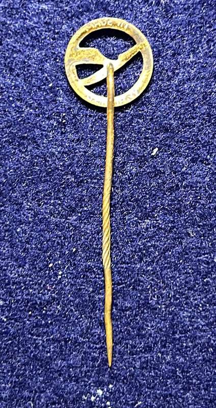 South African Civil Aviation - LUFTHANSA PIN, Made in GERMANY