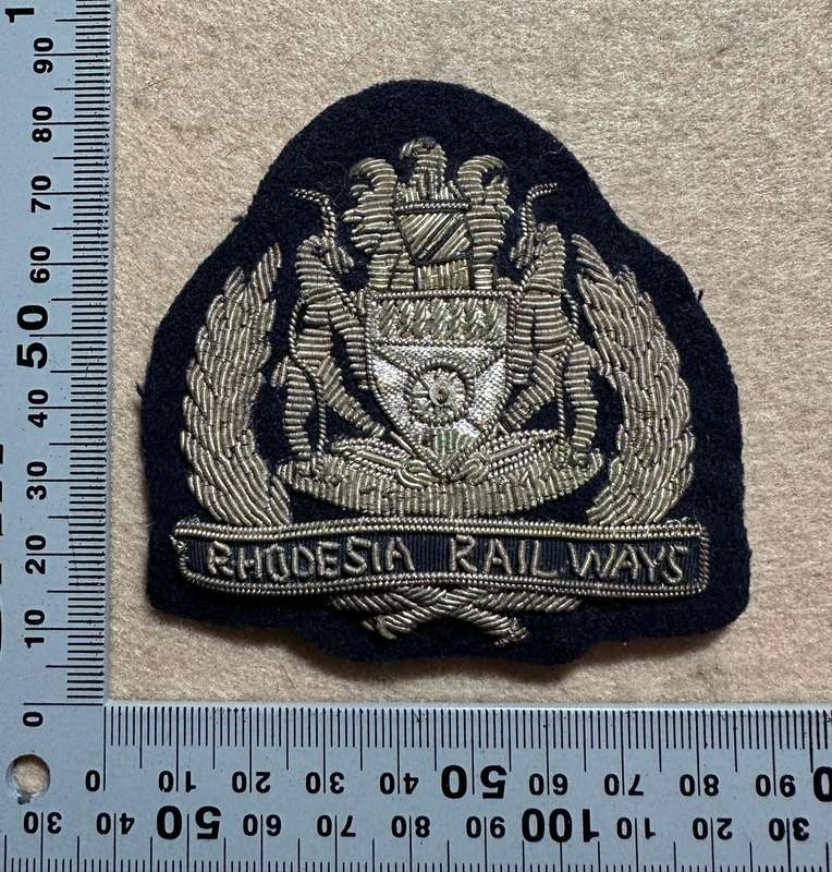 Rhodesian Railways - BULLION SILVER ON BLACK CAP BADGE