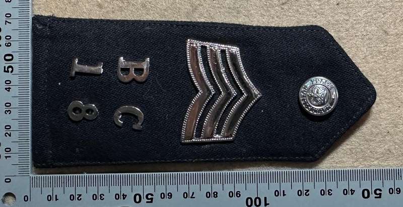 Rhodesia Monitoring Force - SGT METROLPOLITAN POLICE SHOULDER BOARD