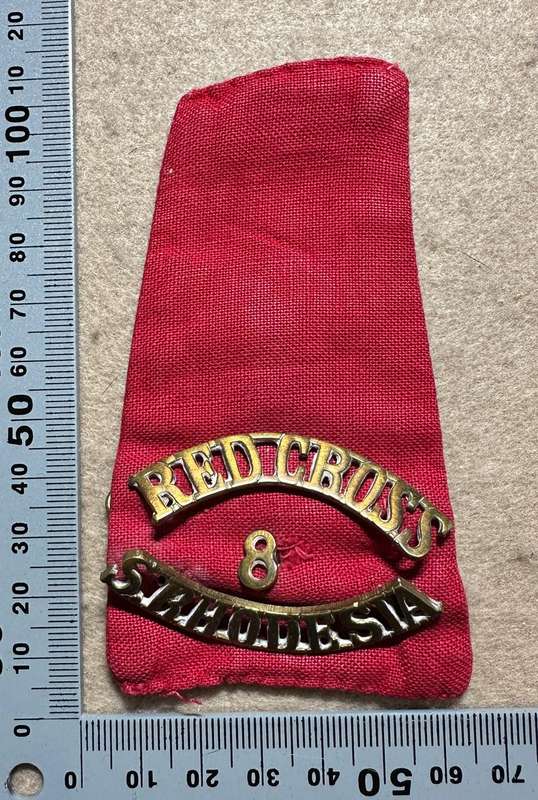 Rhodesia RED CROSS - RED CLOTH EPPAULETTE RED CROSS SOUTHERN RHODESIA NO 8