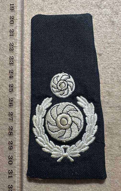 Rhodesian Fire Brigade - SHOULDER BOARD WITH CLOTH RANK