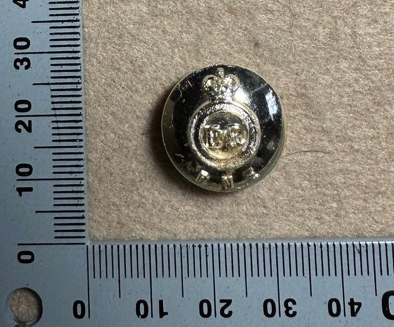 Rhodesian Engineers, 1 Medium Buttons, EIIR / RNE, Manufactured FIRMIN, London