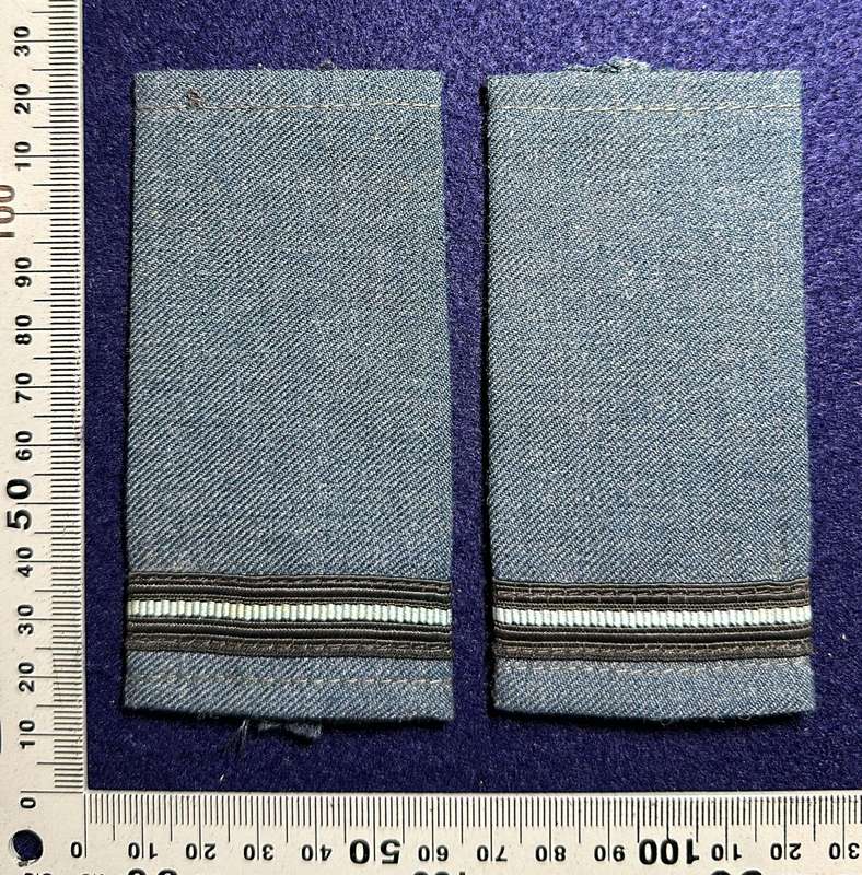 Rhodesian Air Force - SET AIR SUB LT BLUES SLIP ONS VARIANT