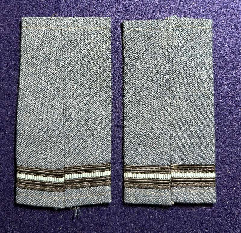 Rhodesian Air Force - SET AIR SUB LT BLUES SLIP ONS VARIANT