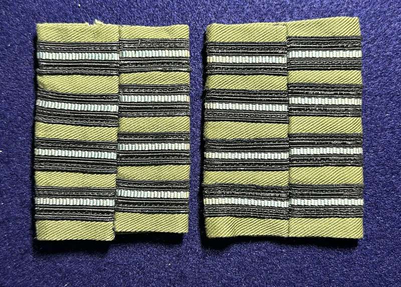Rhodesia Air Force - SET GROUP CAPTAIN SLIP ONS OPERATIONAL
