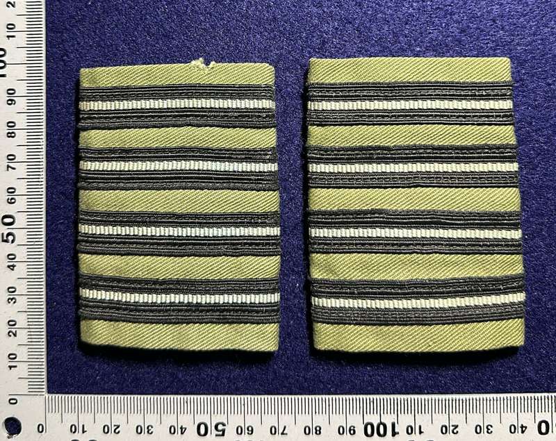 Rhodesia Air Force - SET GROUP CAPTAIN SLIP ONS OPERATIONAL
