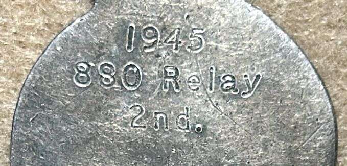 Rhodesian Air Force - SINGLE SILVER RAF CENT FLY SCHOOL S/RHODESIA KC RARE WW2 1945 PENDANT