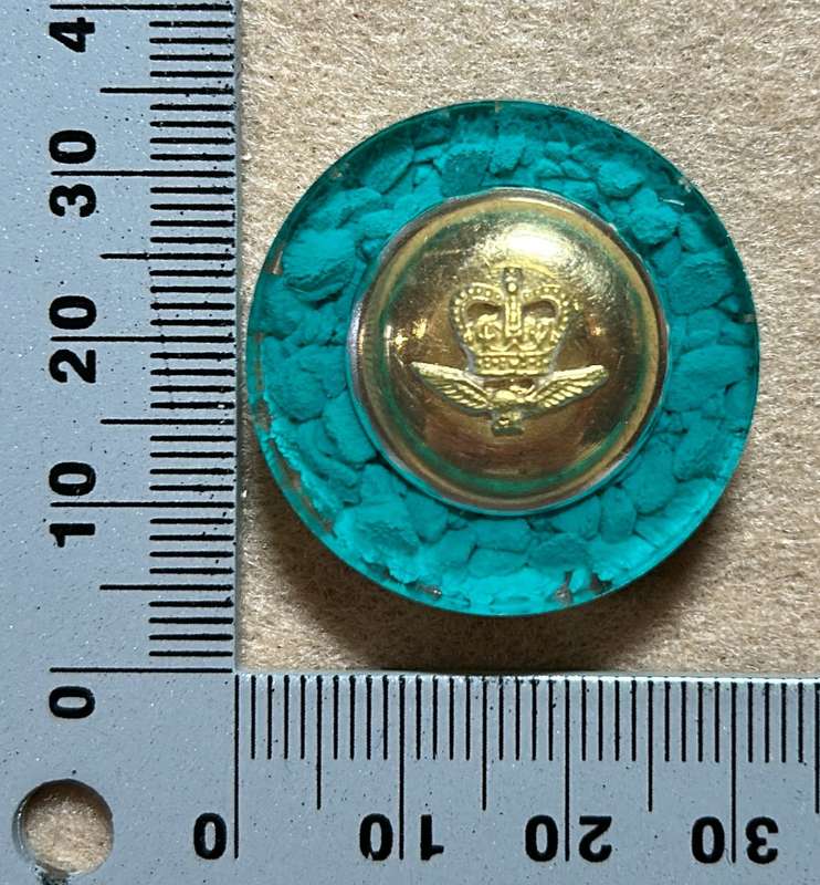 Rhodesian Airforce Button QC in Resin Roundel