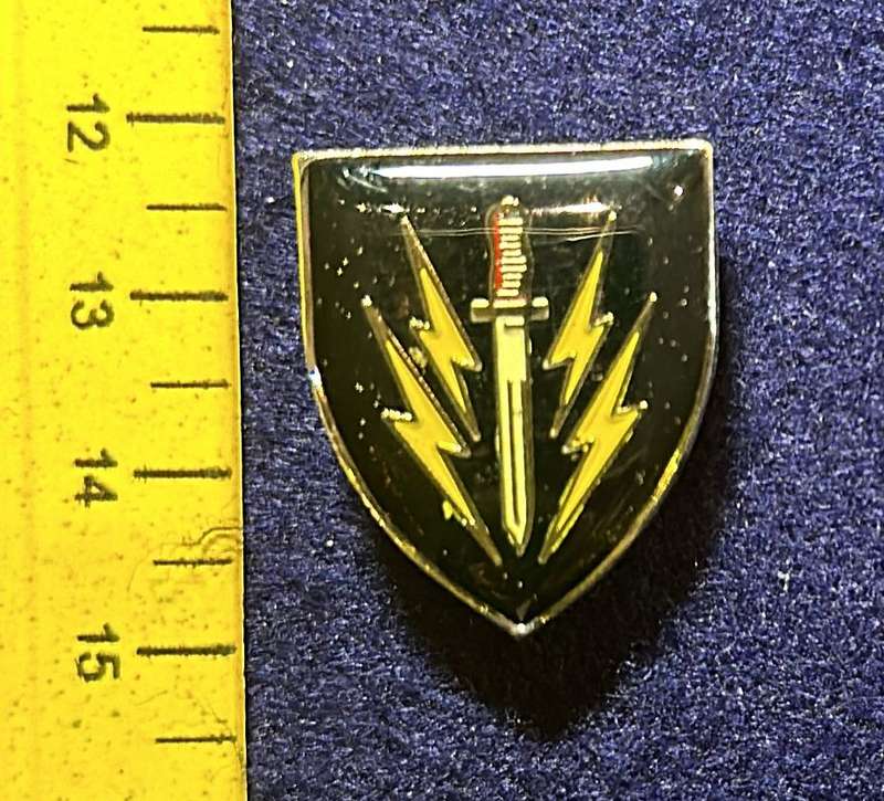 SA ARMY - 61 MECH FOB BADGE