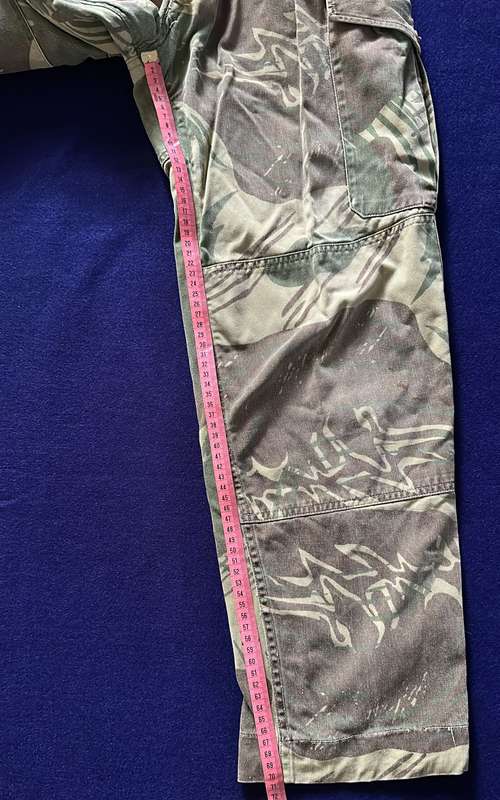 RHODESIAN CAMO TROUSERS WITH BACK PADDING AND SIDE ADJUSTERS - GOOD CONDITION