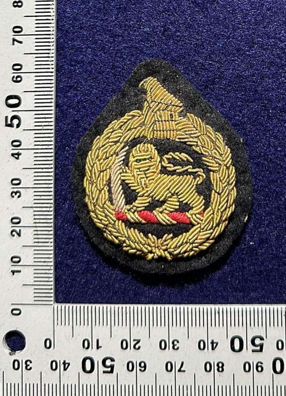 RHODESIA - BULLION CAP BADGE