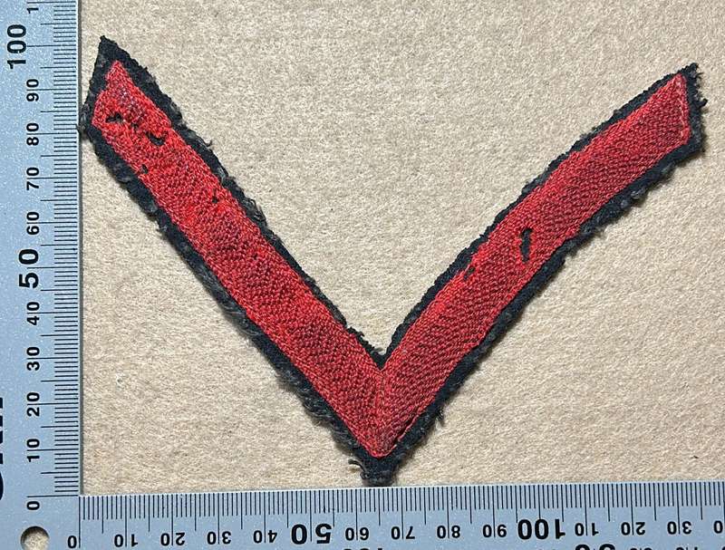 RHODESIA REGIMENT - LANCE CORPORAL SLEEVE RANK ON RED