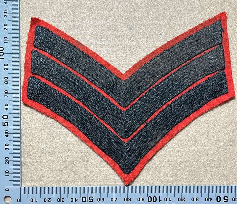 RHODESIA REGIMENT - SERGEANT SLEEVE RANK ON RED