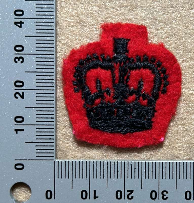 RHODESIA REGIMENT - QC RANK CROWNS VARIANTS