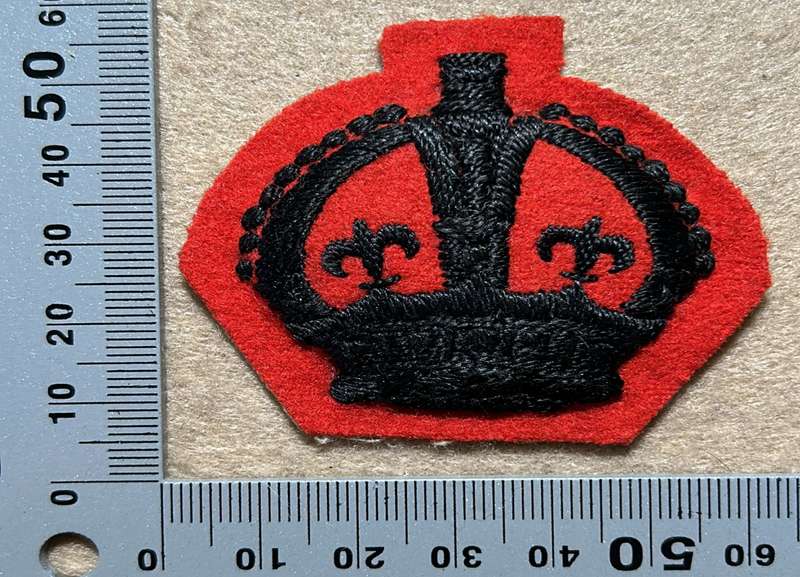 RHODESIA REGIMENT - QC RANK CROWNS VARIANTS