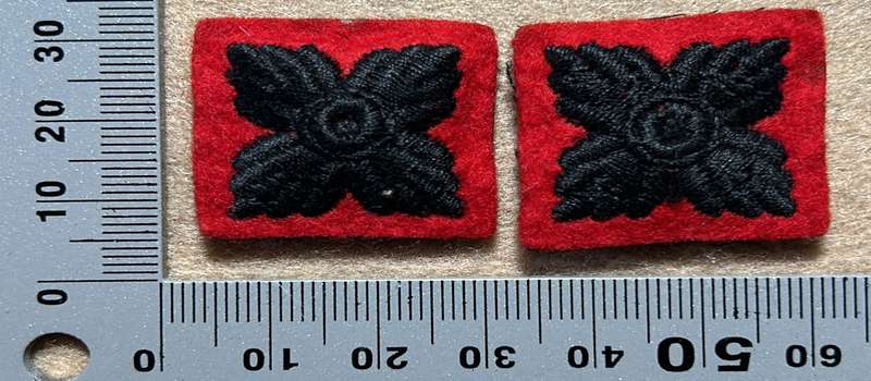 RHODESIA REGIMENT - CLOTH PIPS VARIANTS