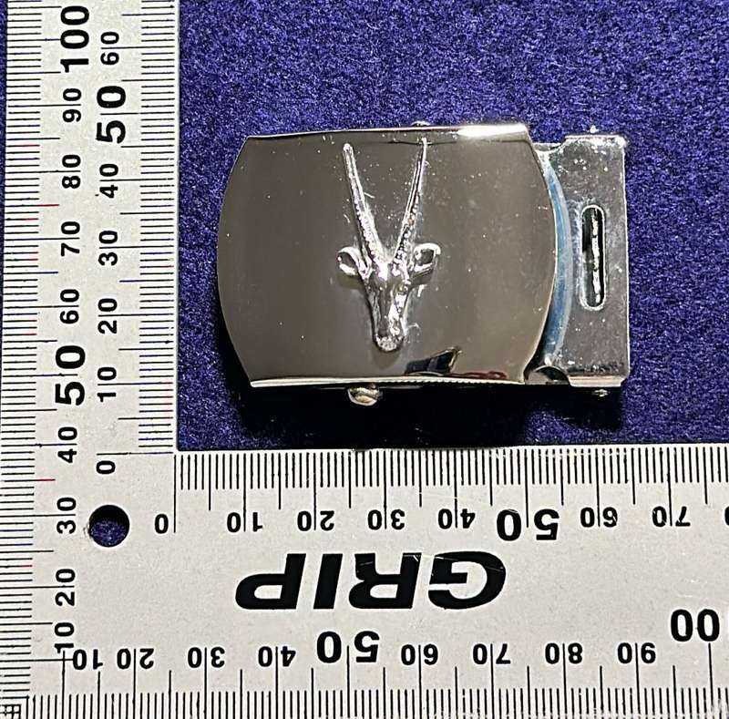 SWAFT STEPUT BELT BUCKLE - AS NEW