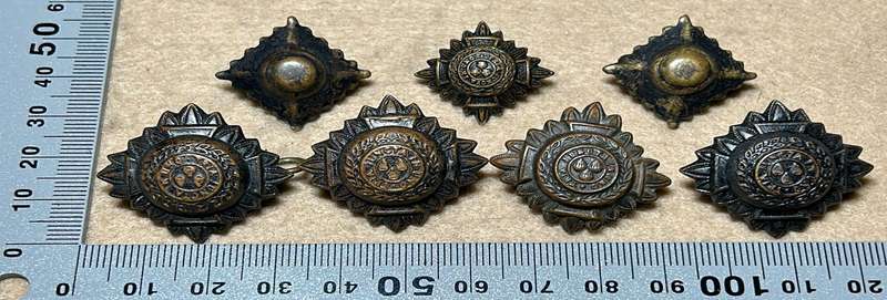 RHODESIA REGIMENT - 7 RANK PIPS - VARIOUS