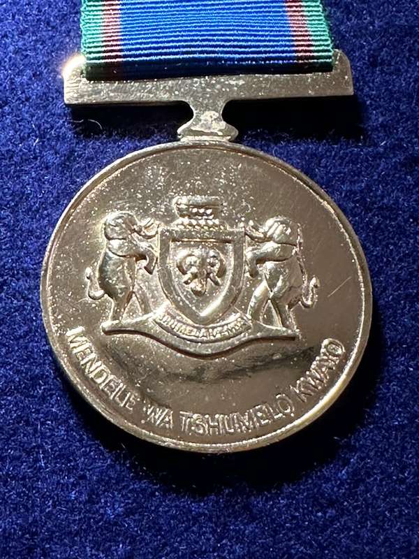 SA Military Decorations & Medals - Venda Distinguished Service Medal Gold - Full Size