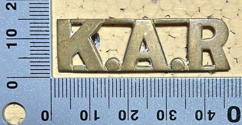 RHODESIA KINGS AFRICAN RIFLES - KAR SHOULDER TITLE