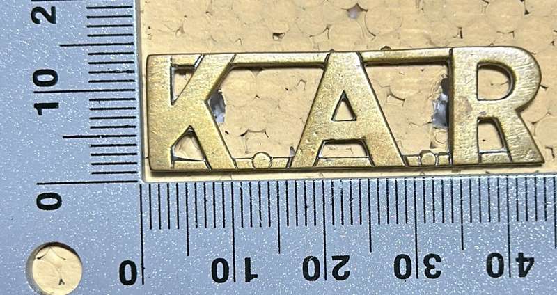 RHODESIA KINGS AFRICAN RIFLES - KAR SHOULDER TITLE