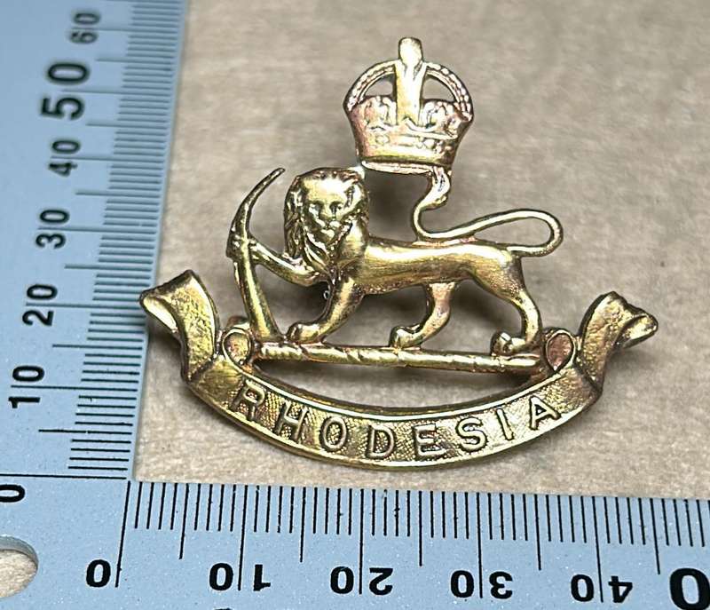 RHODESIA STAFF/ GENERAL SC - KC CAP BADGE - 1926-50