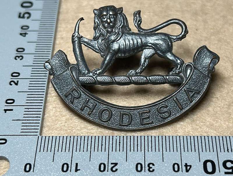 RHODESIA STAFF/ GENERAL SC - BADGE - BLACKENED - 1940-50