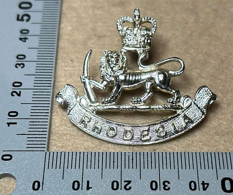 RHODESIA STAFF/ GENERAL SC - BADGE - 1960 - 70