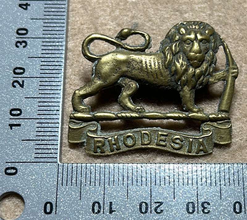 S RHODESIA STAFF/ GENERAL SC - BADGE - 1940-50
