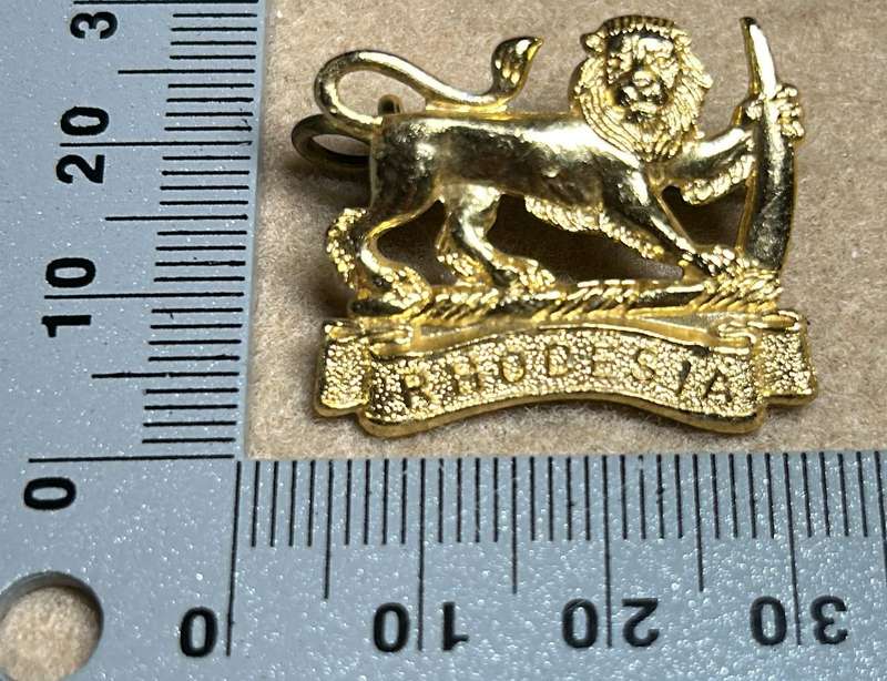RHODESIA STAFF/ GENERAL SC - BADGE