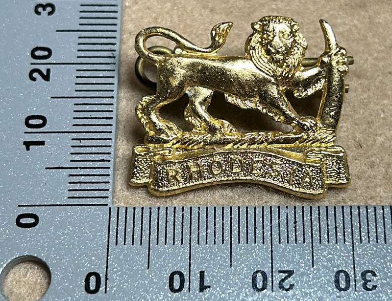 RHODESIA STAFF/ GENERAL SC - BADGE