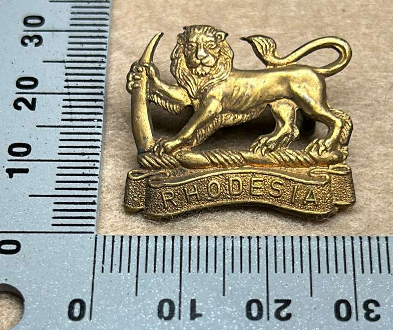 RHODESIA STAFF/ GENERAL SC - BRASS COLLARS 1940 - 50