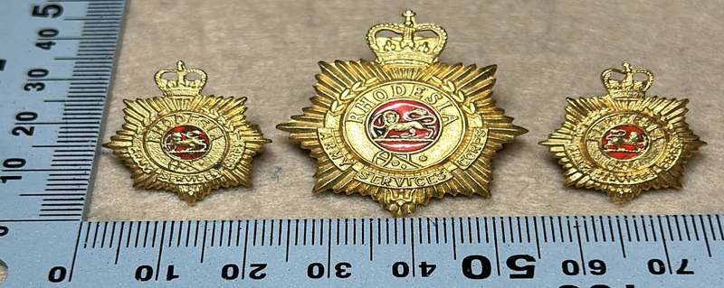 RHODESIA STAFF/ GENERAL SC - CAP AND COLLARS BADGES QC - SET