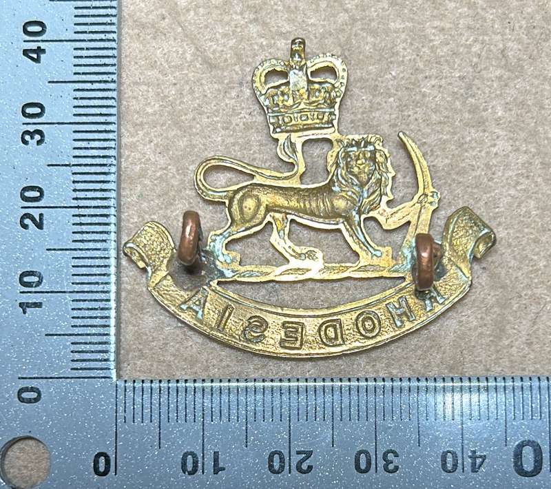 RHODESIA STAFF/ GENERAL SC - BADGE QC