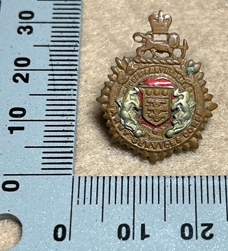 RHODESIA AND NYASALAND - SERVICES CORPS - BADGE