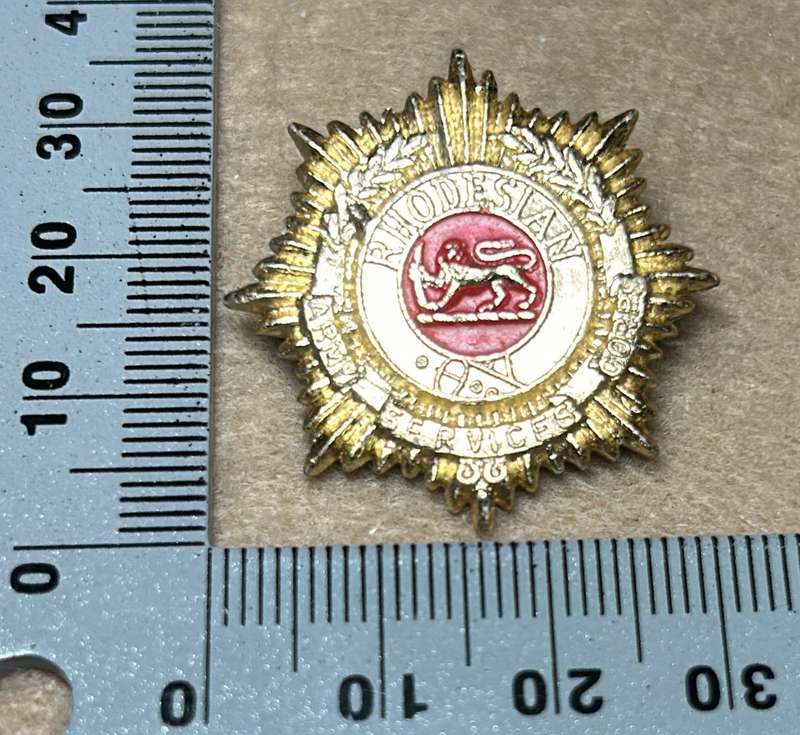 RHODESIA STAFF/ GENERAL SC - COLLARS BADGE BROOCH