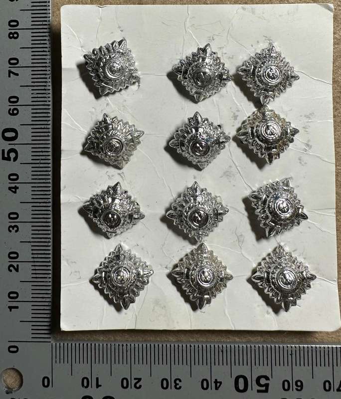 RHODESIA CROWNS AND PIPS - 12 ANNODISED CHROME MESS PIPS
