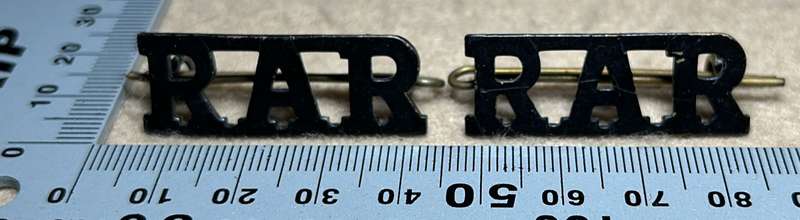 RHODESIA AFRICA RIFLES - RAR SHOULDER TITLES BLACK