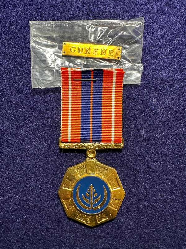 Pro-Patria Medal with Cunene Bar - Full-size - No 362791