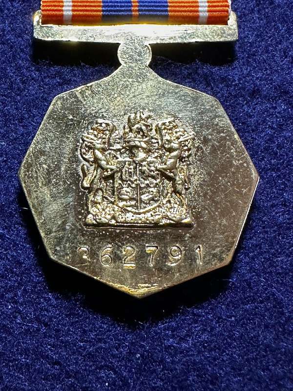 Pro-Patria Medal with Cunene Bar - Full-size - No 362791