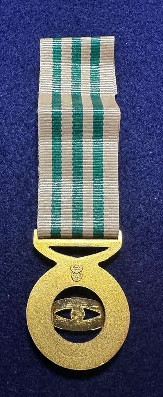 SADF/SANDF Intelligence Services Medal - Loyal Service Gold - Full Size