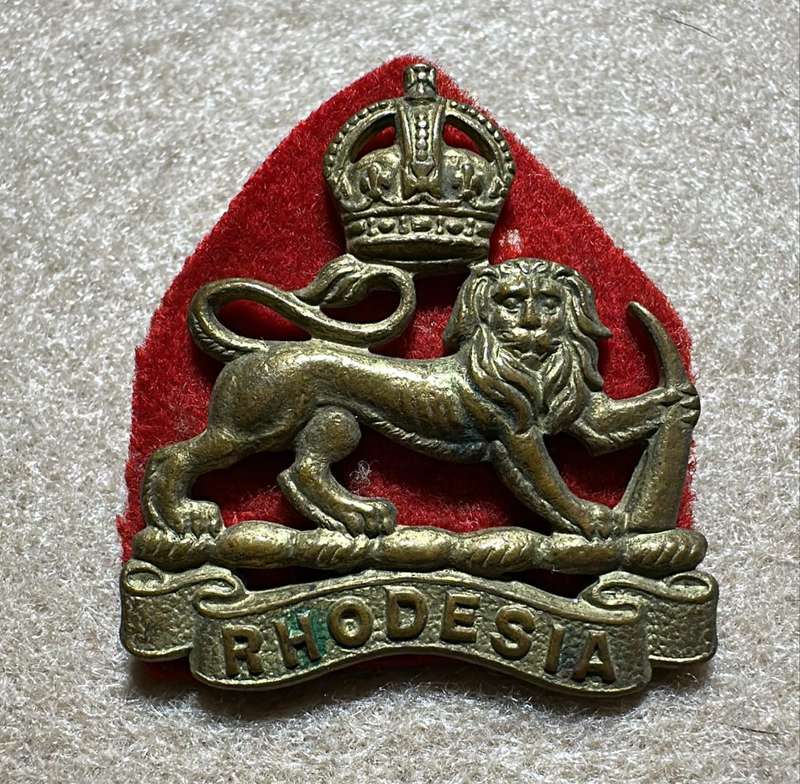 RHODESIA ARMY SERVICES CORPS - CAP BADGE 1950-53