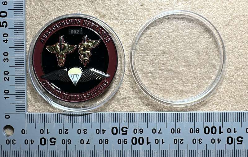 SA ARMY - 7 Medical Battalion - Static Line Qualified  Medallion - No 002
