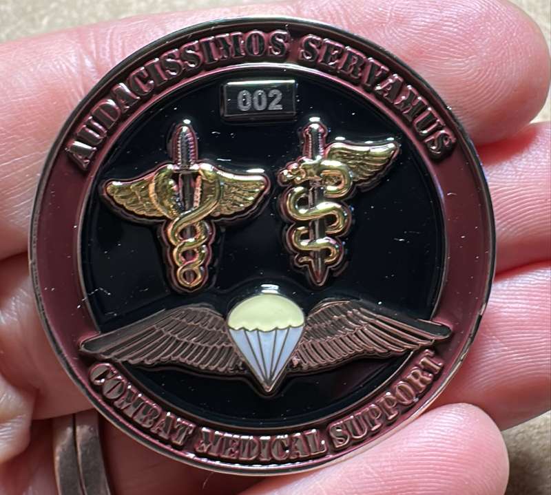 SA ARMY - 7 Medical Battalion - Static Line Qualified  Medallion - No 002