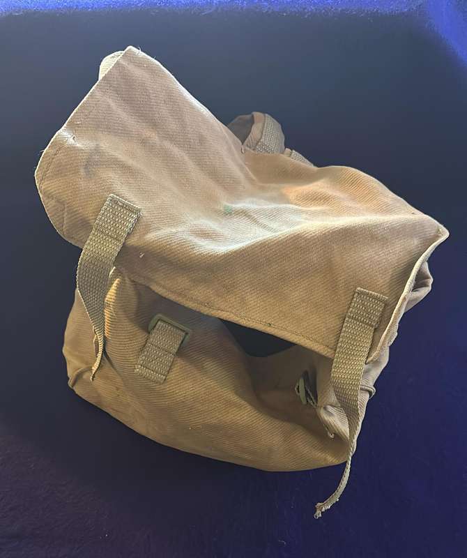 Rhodesian Rugsack - 29cm x 40cm x 20cm wide - To a RLI, SAS, Selous Scout