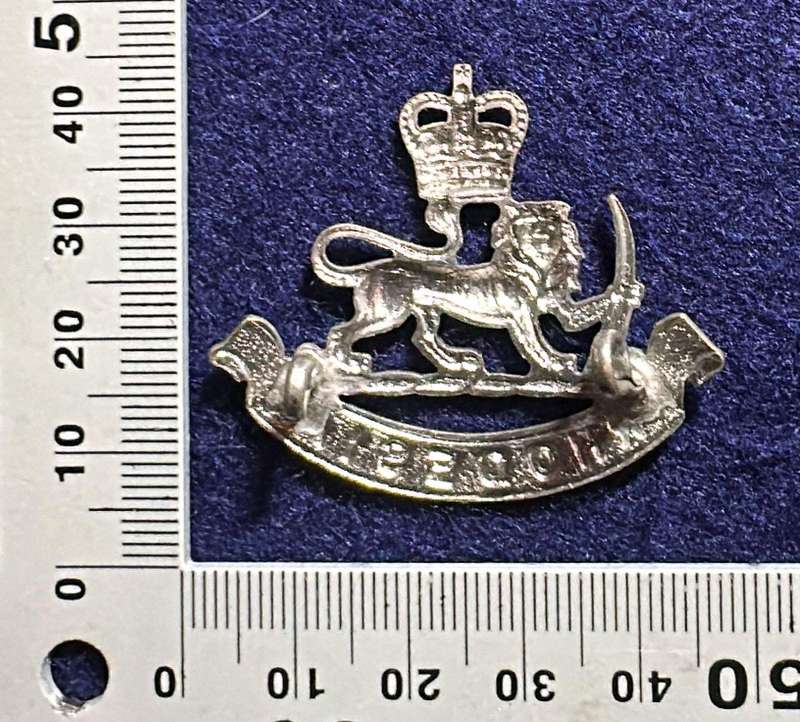 Rhodesian Cap Badge - Staff Corps 1060s - 1970