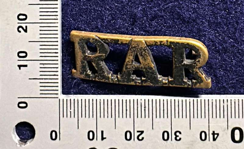 Rhodesia African Rifles - Metal Title - 1930s - 1980