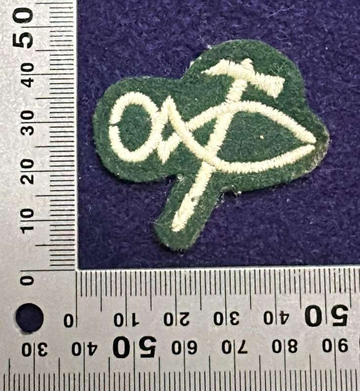 Rhodesian Army - Proficiency Badge - ARMOURER TECHNICIAN - Tartan Green Uniform - 1970 to 1980