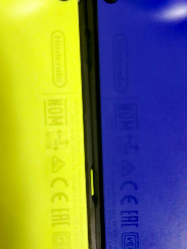 NINTENDO SWITCH Original JOYCON PAIR