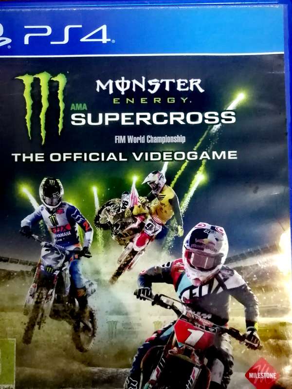 MONSTER ENERGY SUPER CROSS THE OFFICIAL GAME PS4